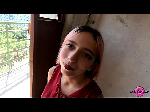 ❤️ ນັກສຶກສາ Sensual ດູດຄົນແປກຫນ້າໃນດ້ານນອກ - ສ້າງຄວາມຫມັ້ນເທິງໃບຫນ້າຂອງລາວ ❤ ໜັງໂປ້ ຢູ່ພວກເຮົາ ❤
